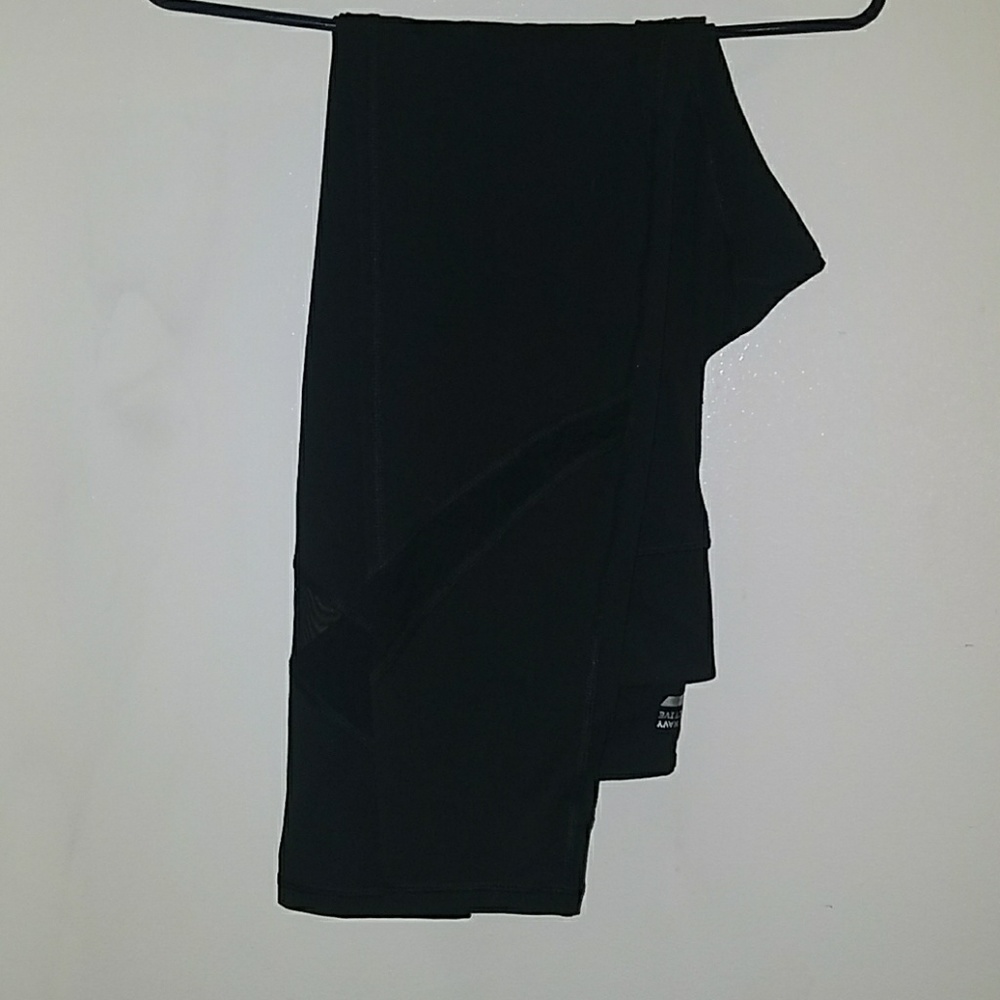 NEW Old Navy Active leggings